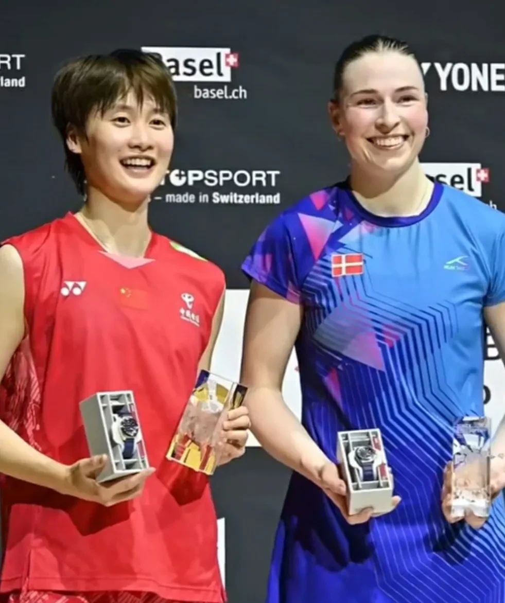 丹麦队鏖战中国队,陈雨菲扛起全队 丹麦队鏖战中国队,陈雨菲扛起全队