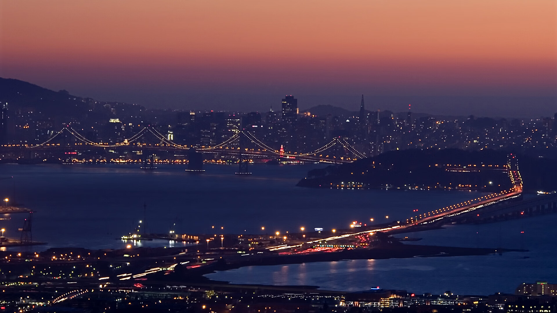 南美新星闪耀!马丁内利压制级发挥助厄瓜多尔首次晋级八强