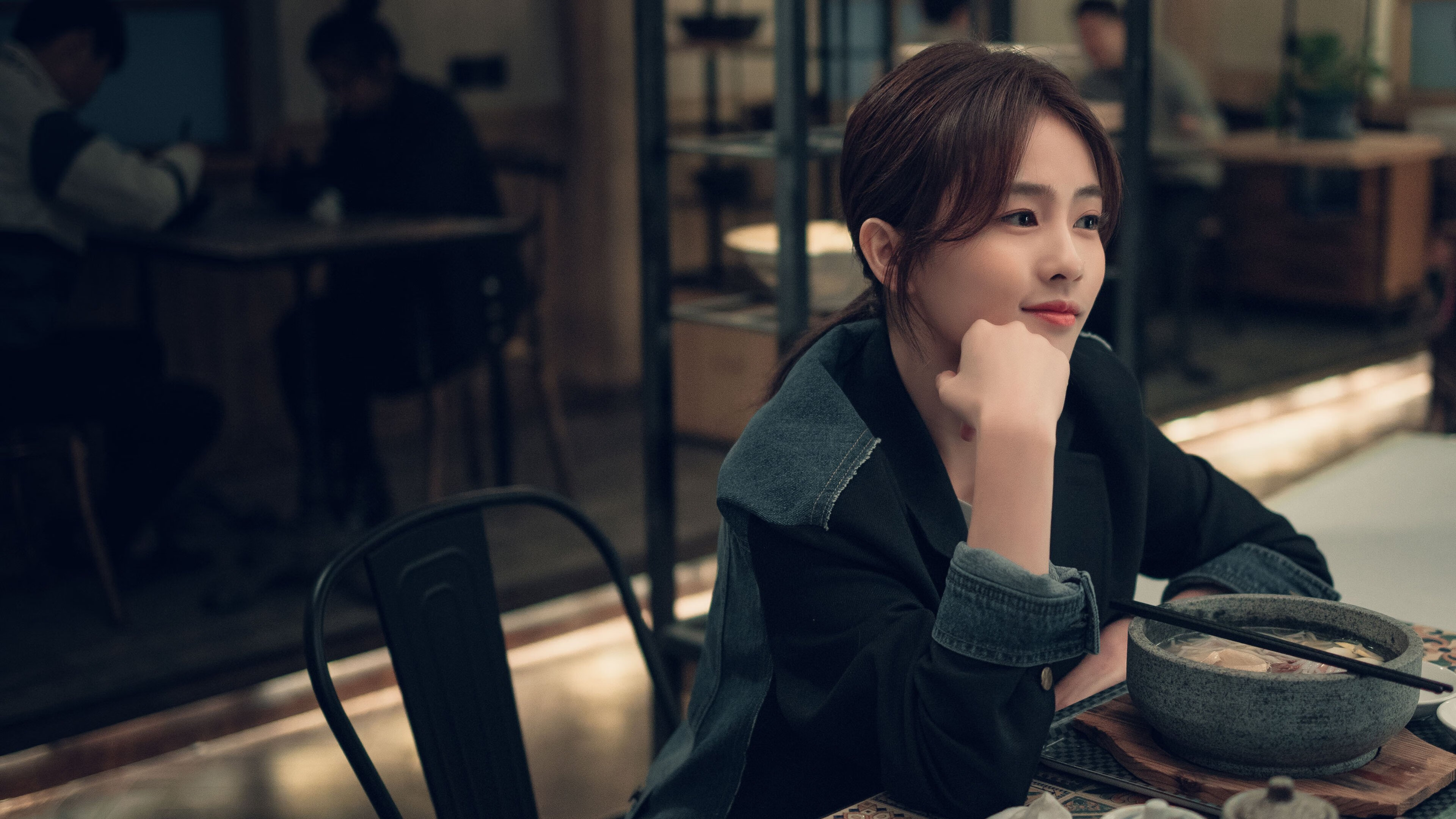 欧冠新王当立！英格兰双星绞杀尤文，马丁内利一剑封喉