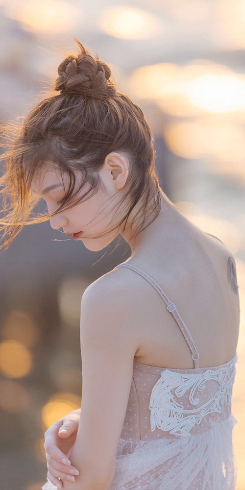 罗马之矛刺穿蓝黑，萨拉赫的完美演出与摩纳哥的遗憾