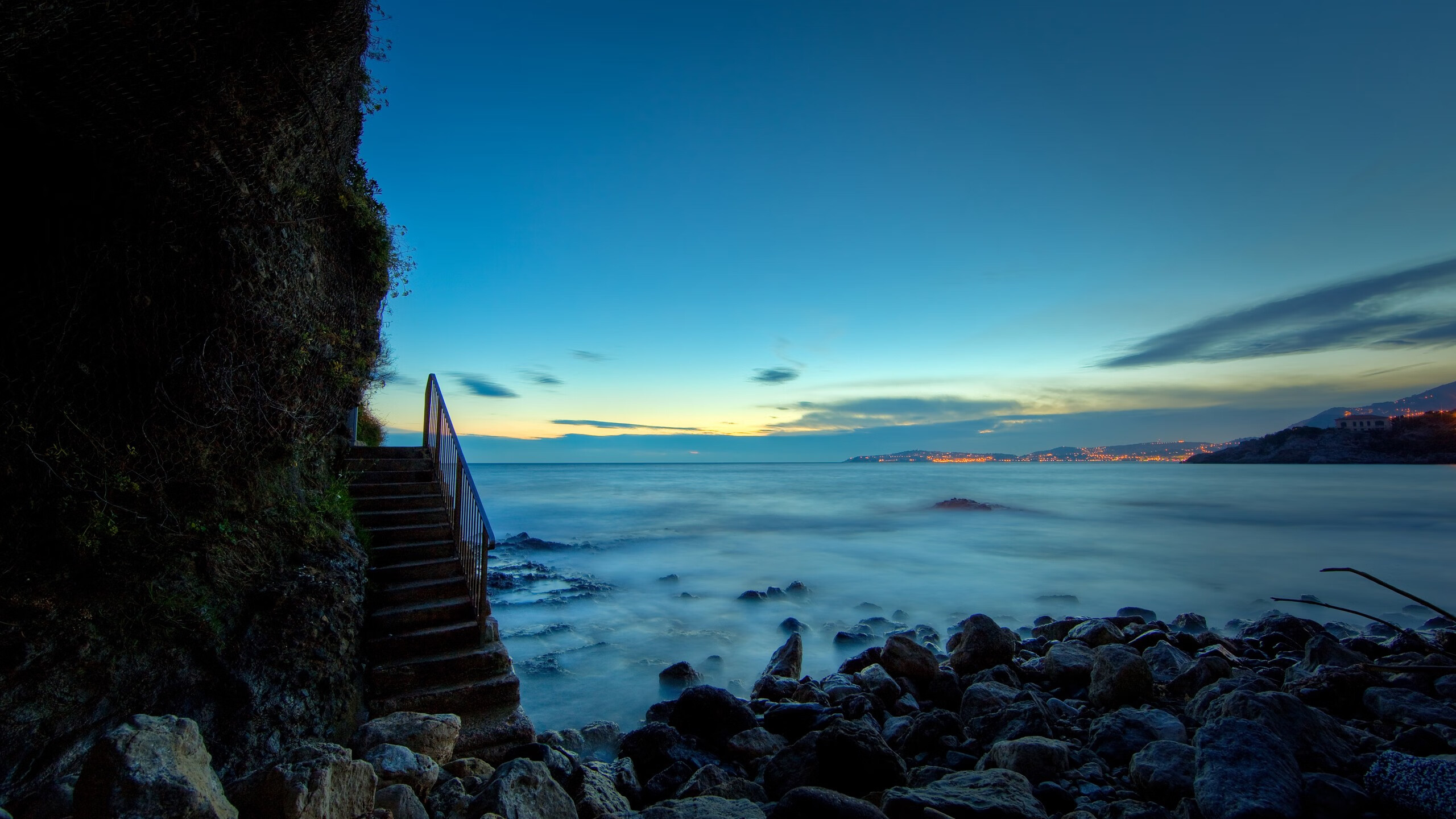 迦太基的黄昏,当太阳焚毁鹈鹕,戈贝尔从守卫变为执炬者