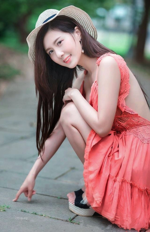冰与火之歌，当印度足球在美加墨世界杯颠覆冰岛，卢卡库以神迹定义焦点战